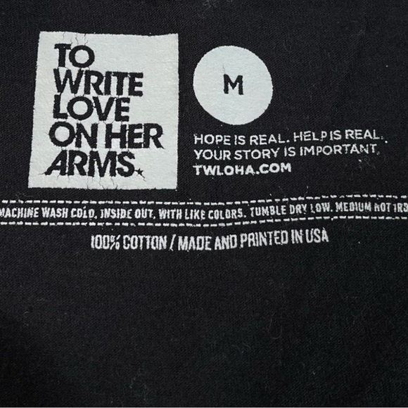 To Write Love On Her Arms & Modern Lux size medium short sleeve shirt bundle EUC - Picture 7 of 15